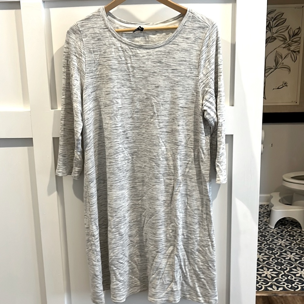 XL 3/4 length sleeves knit dress